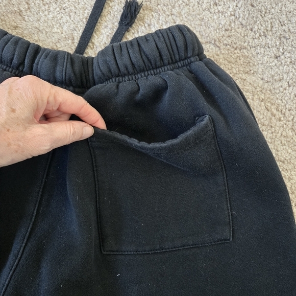 Fear of God Essentials Black Color Sweatpants size Small - Picture 16 of 16